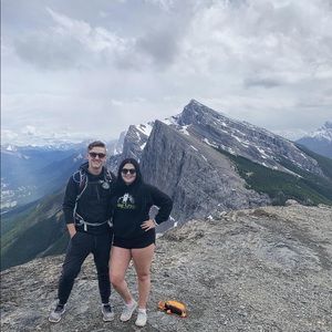 Meet your Posher, Garret